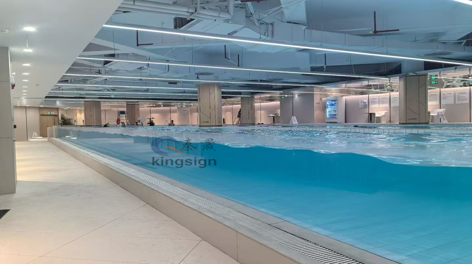 Kingsign 길이 30m 길이 120mm 두께의 아크릴 시트 풀 창