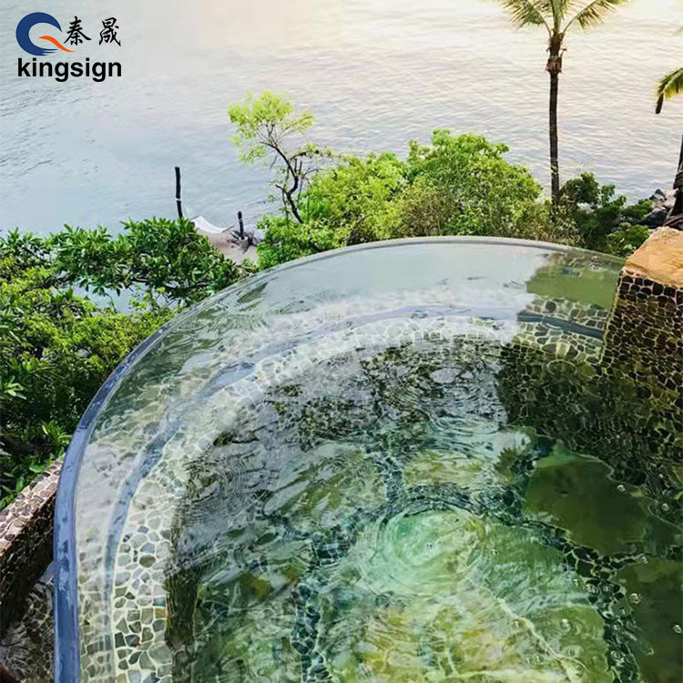 수영장 창문이 정말로 몇 년 동안 맑고 안전하게 유지될 수 있을까요?